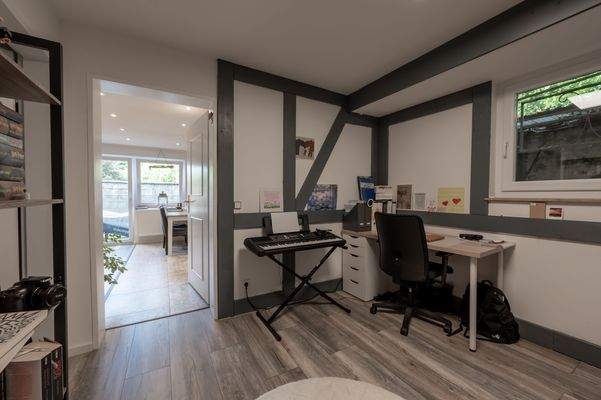 Einliegerwohnung/ Büro