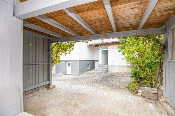 Blick aus dem Freisitz