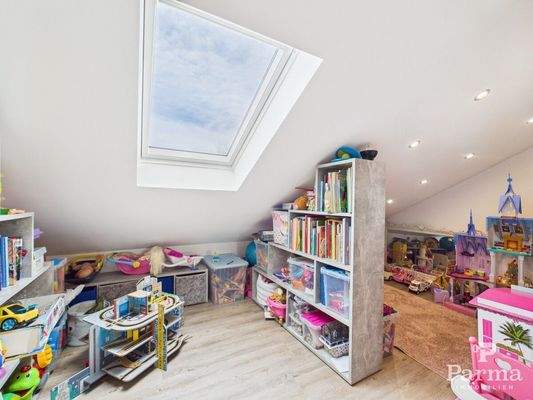 Kinderspielbereich DG