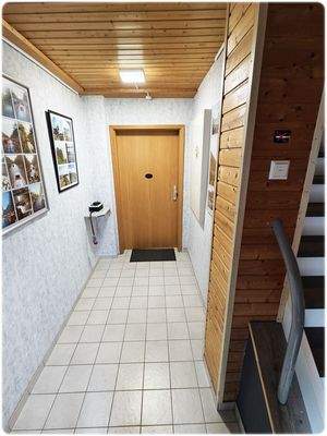 EG Eingang / Treppenhaus