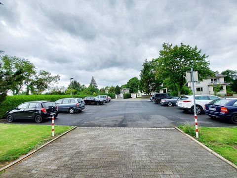 Hamm Garage, Hamm Stellplatz