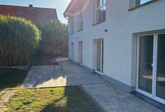Blick auf die Terrasse
