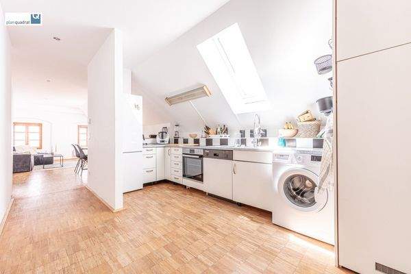 Dachgeschoss-Wohnung