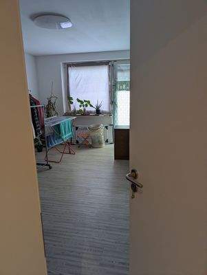 PXL_20251201_125519603