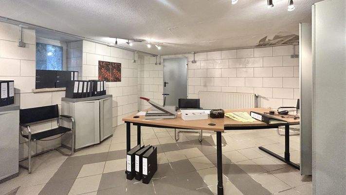 Büro/Archiv/Keller