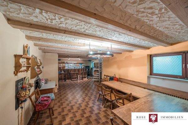 Hobbyraum/Bar Bild 1