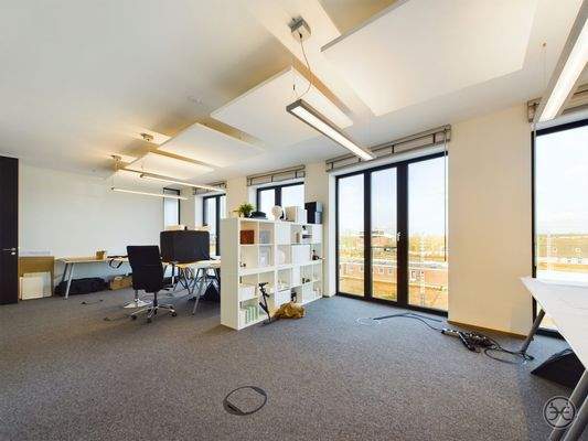 Eden-Ehbrecht-Immobilien_Vermietung_Büro_Alter-Stadthafen_069