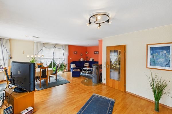 Wohnzimmer Ansicht 2