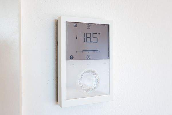 Seiersbg_ONE-Raumthermostat.jpg