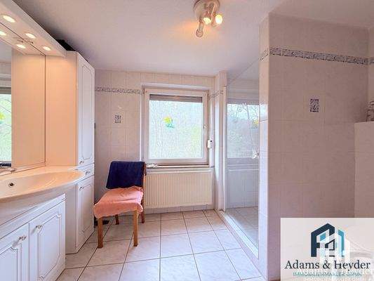 Haus 2: Badezimmer, EG