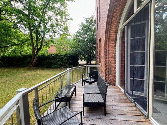 Großzügige Terrasse