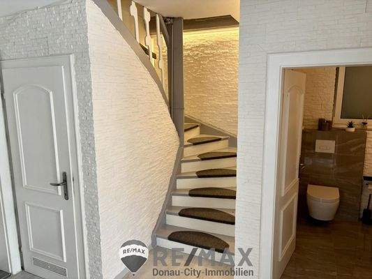 08 Stiegenaufgang Haus 1