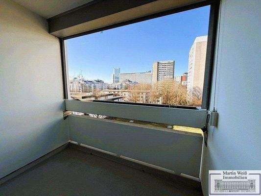 Blick auf den 1. West-Balkon