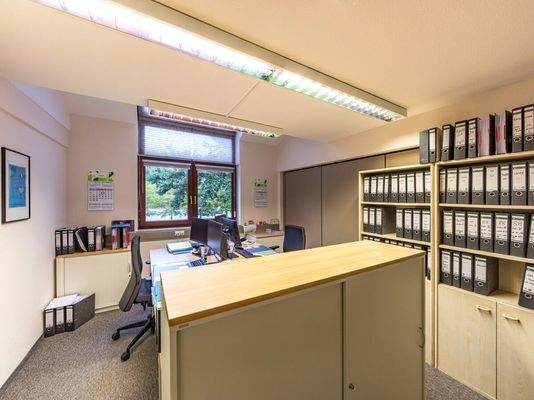 Büro 2