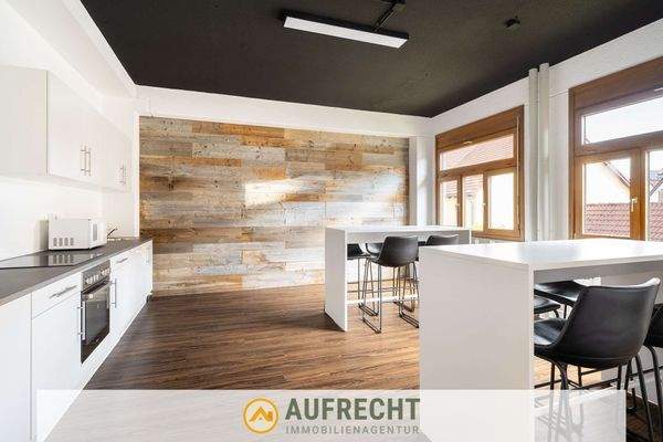 Aufenthaltsraum mit Küche im OG