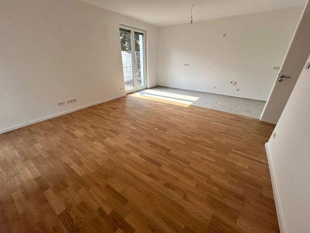 Attraktive 3- Zimmer Wohnung mit Terrasse und Garten zu vermieten! - Foto 2