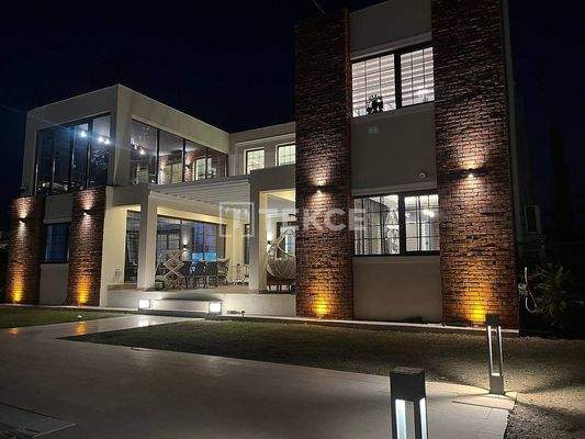 Detached Villa with Private Pool and Garden in Çatalköy Girne