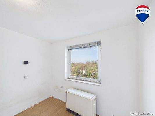 CAM01722G0-PR0044-STILL002