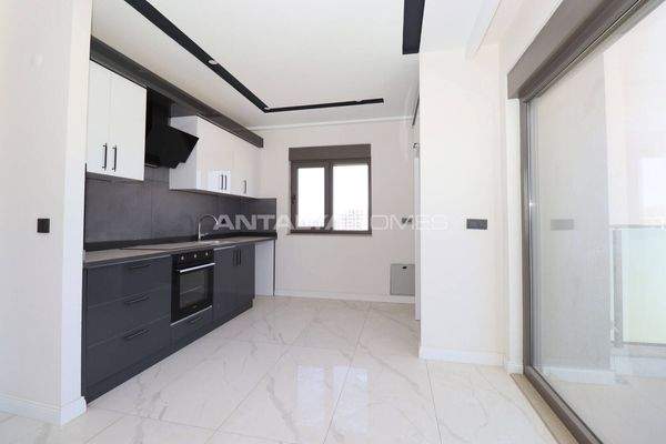1-Bedroom Southeast Facing Investment Flats in Antalya Aksu