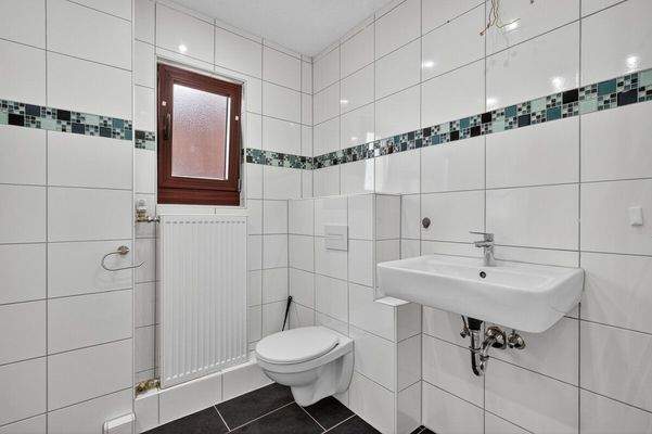 Badezimmer 1 Dachgeschoss