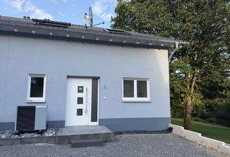 Doppelhaushälfte