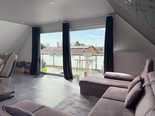 24327 LooseImmo Wohnzimmer 2 OG