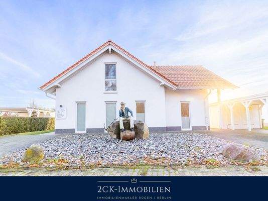 Frontansicht mit Sonne