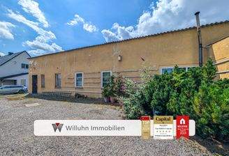 Stellfächen vor dem Konsum