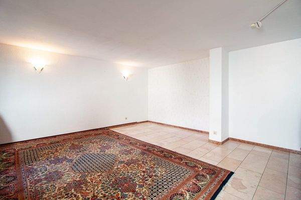 Wohn & Essbereich Vorderhaus