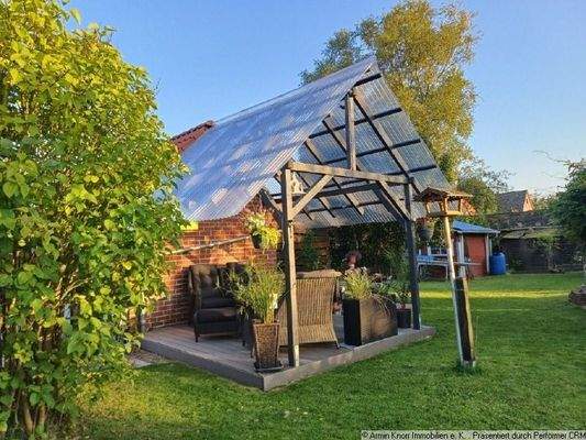 überdachte Terrasse