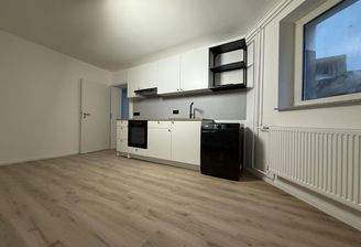 Küche inkl. Elektrogeräte