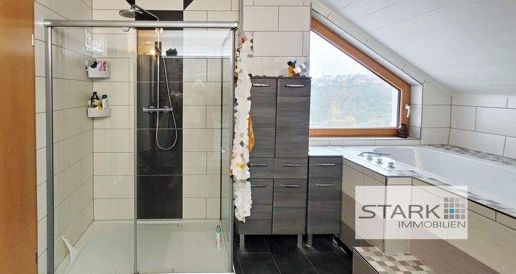 OG Badezimmer (1).jpg