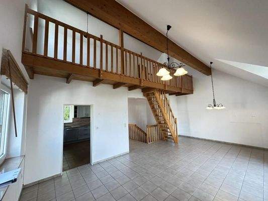 Erdgeschoss Wohnzimmer mit Galerie