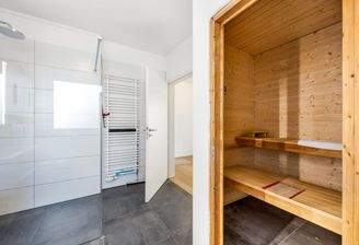Bad mit Sauna
