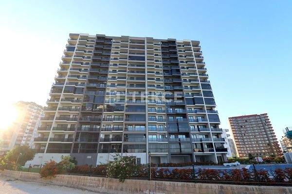 Apartment in Sunflower 3 Project 100 M from the Sea in Mersin