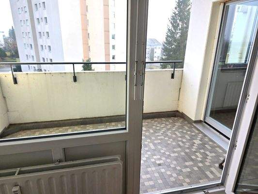 WhatsApp Image 2026-01-14 at 19.30.35 (9).jpeg