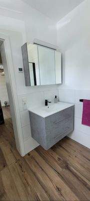 Bad mit Dusche im EG -1-.jpg