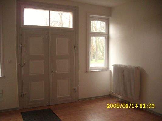 Eingangsbereich innen.JPG