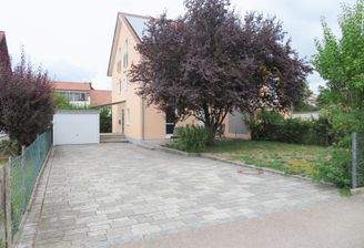 Straßenansicht