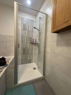 Duche + Wanne Bad Hintergeb