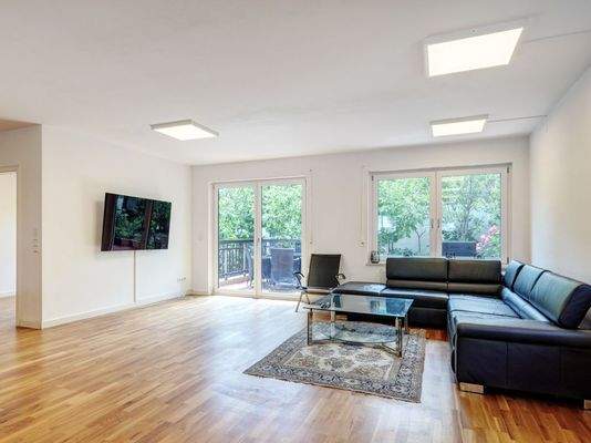 WHG 1 l Wohn-/Esszimmer