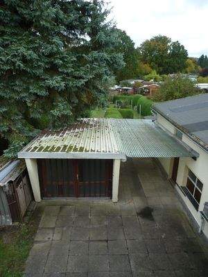 Blick auf Hof vom 1. OG