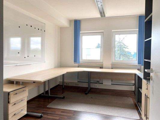 Büro5.jpg