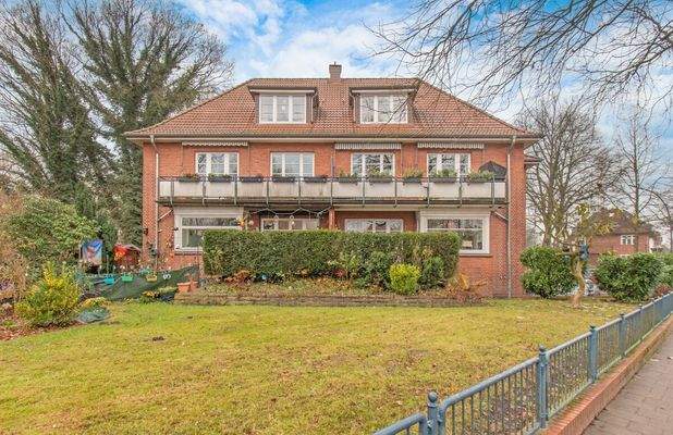 Großzügiger Gemeinschaftsgarten mit Südost Ausrichtung