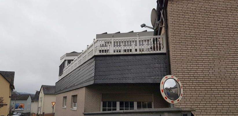 56 Hinterhof Metzgerei.jpg