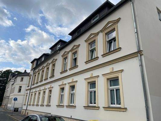 Gebäudeansicht Straße.JPG