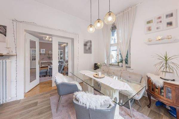 EG: Essbereich mit Gartenzugang