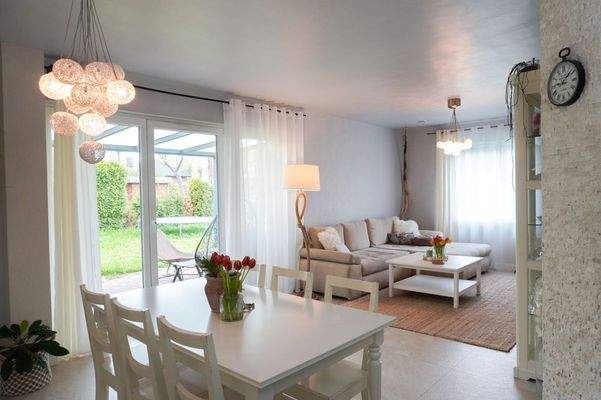 Wohn- und Essbereich