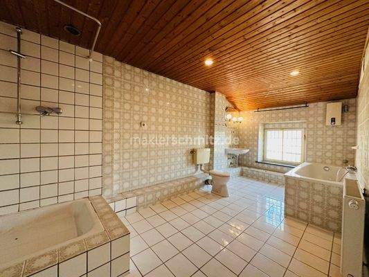 Badezimmer DG Haupthaus