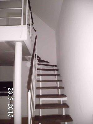 Treppenbeispiel ähnliches Objekt